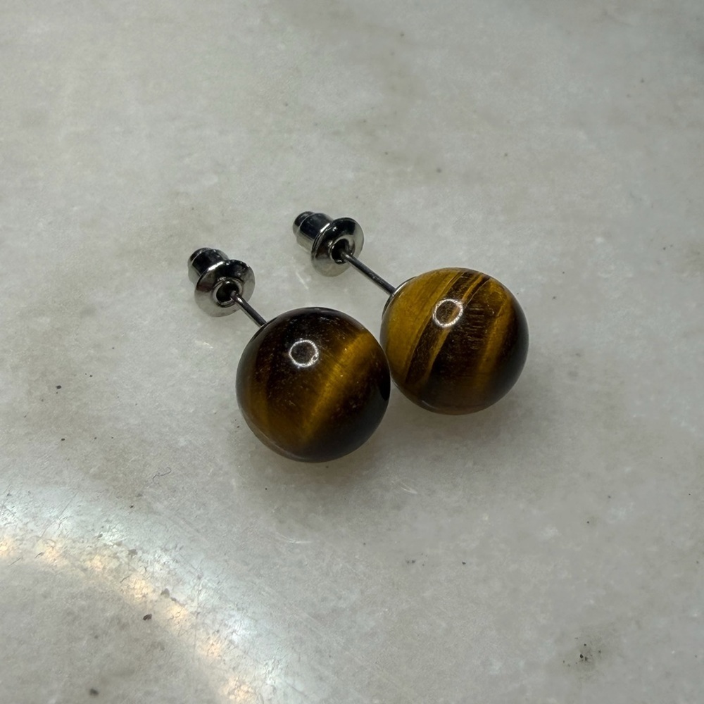 Round Brown-Black Tiger Stone Stud Earrings